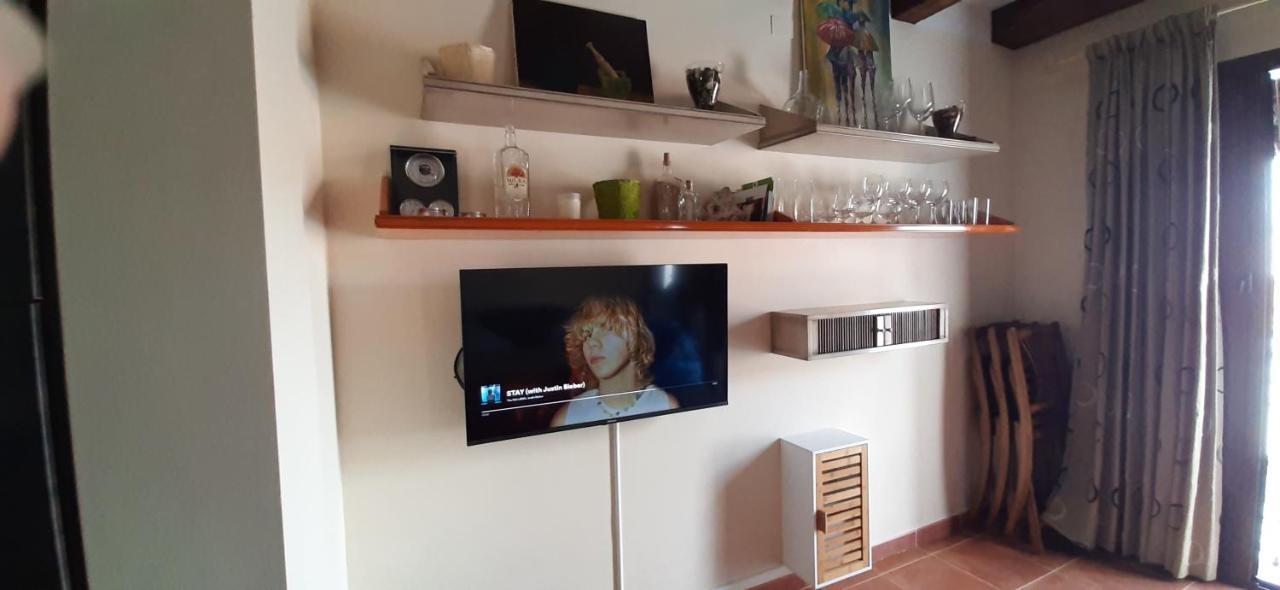 קזאיה דה לה סיירה Apartamento Callentum מראה חיצוני תמונה